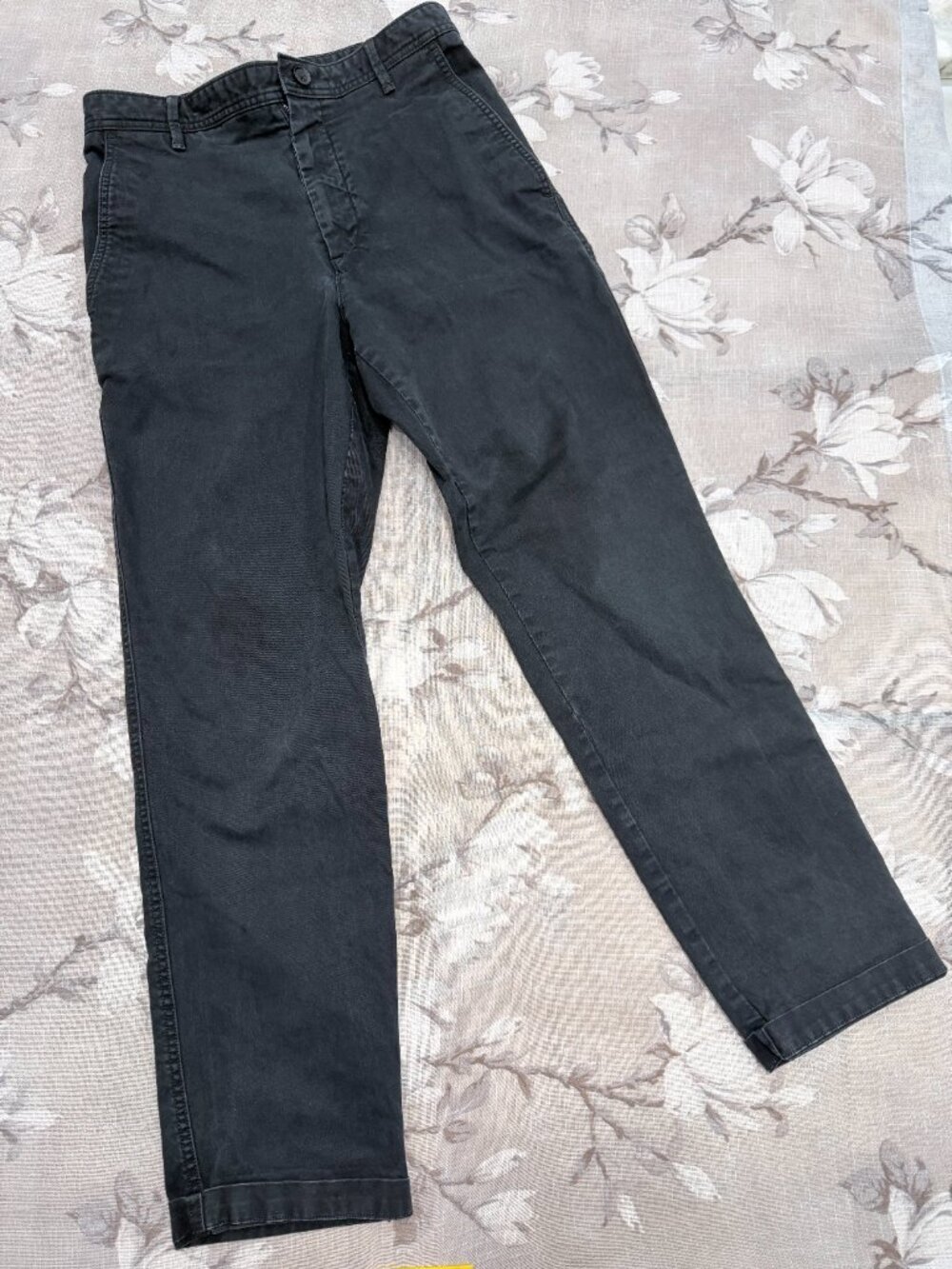 Banana Republic High Rise Authentic Chino Pants 4 Black Cropped Straight Leg